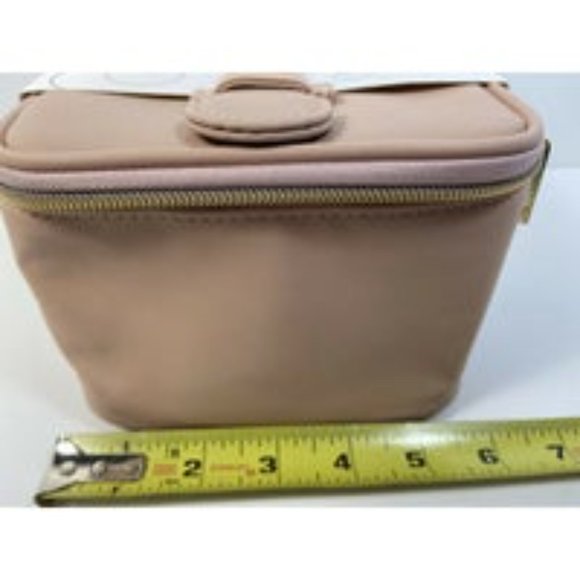 BNWT No 7 Cosmetic Stars The Ultimate Vanity Collection 8 pc Set w/Makeup Bag - Picture 7 of 10